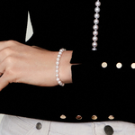 5.5-6.0mm Akoya White Pearl Bracelet - Model Image