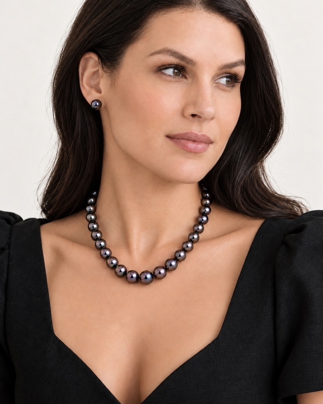 10-11mm Eggplant Tahitian South Sea Pearl Necklace - AAAA Quality - Model Image