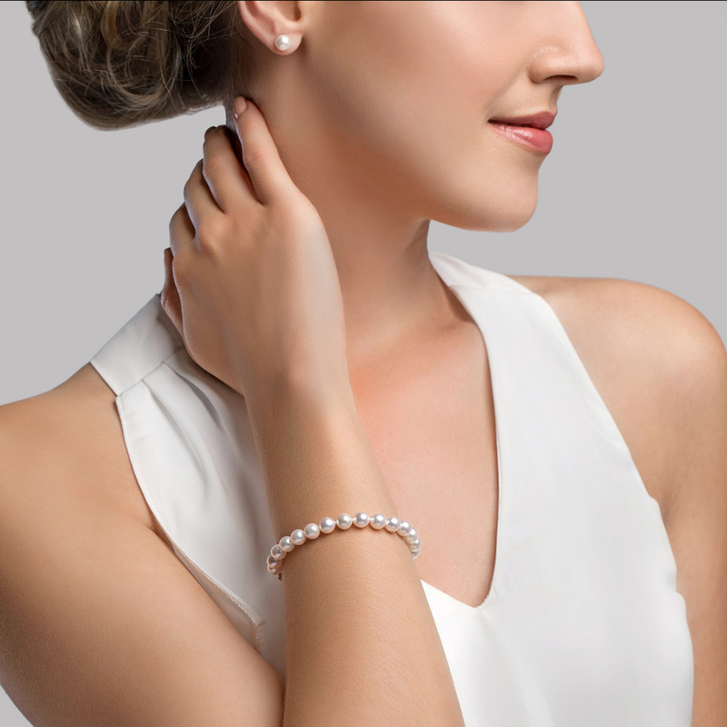 6.0-6.5mm Hanadama Akoya White Pearl Bracelet - Model Image