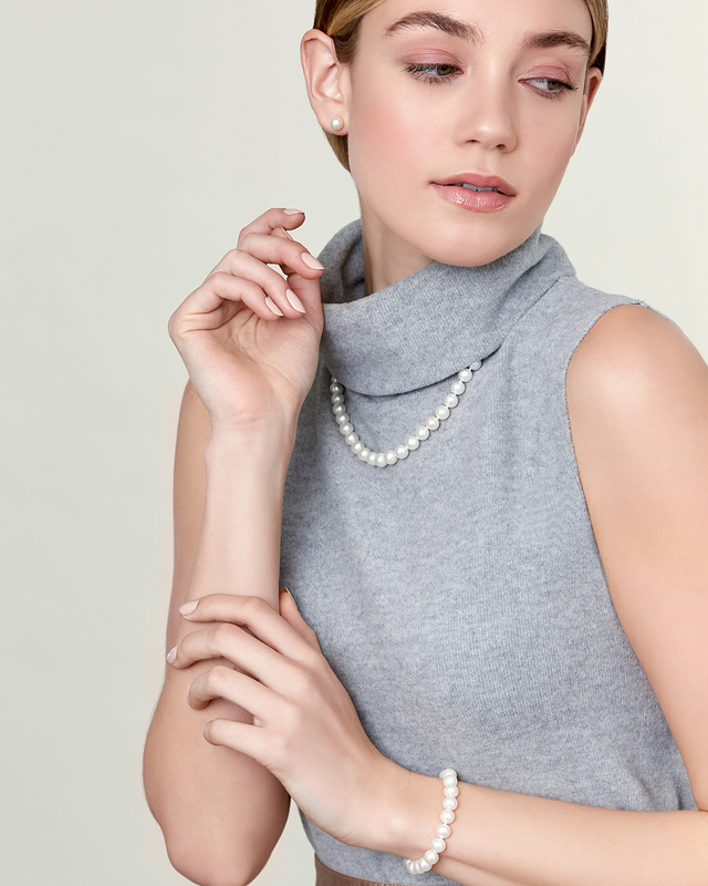 8.0-8.5mm Freshwater Pearl Necklace, Bracelet & Earrings - Model Image