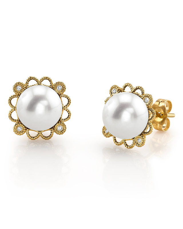 Freshwater Pearl Lea Earrings - Third Image
