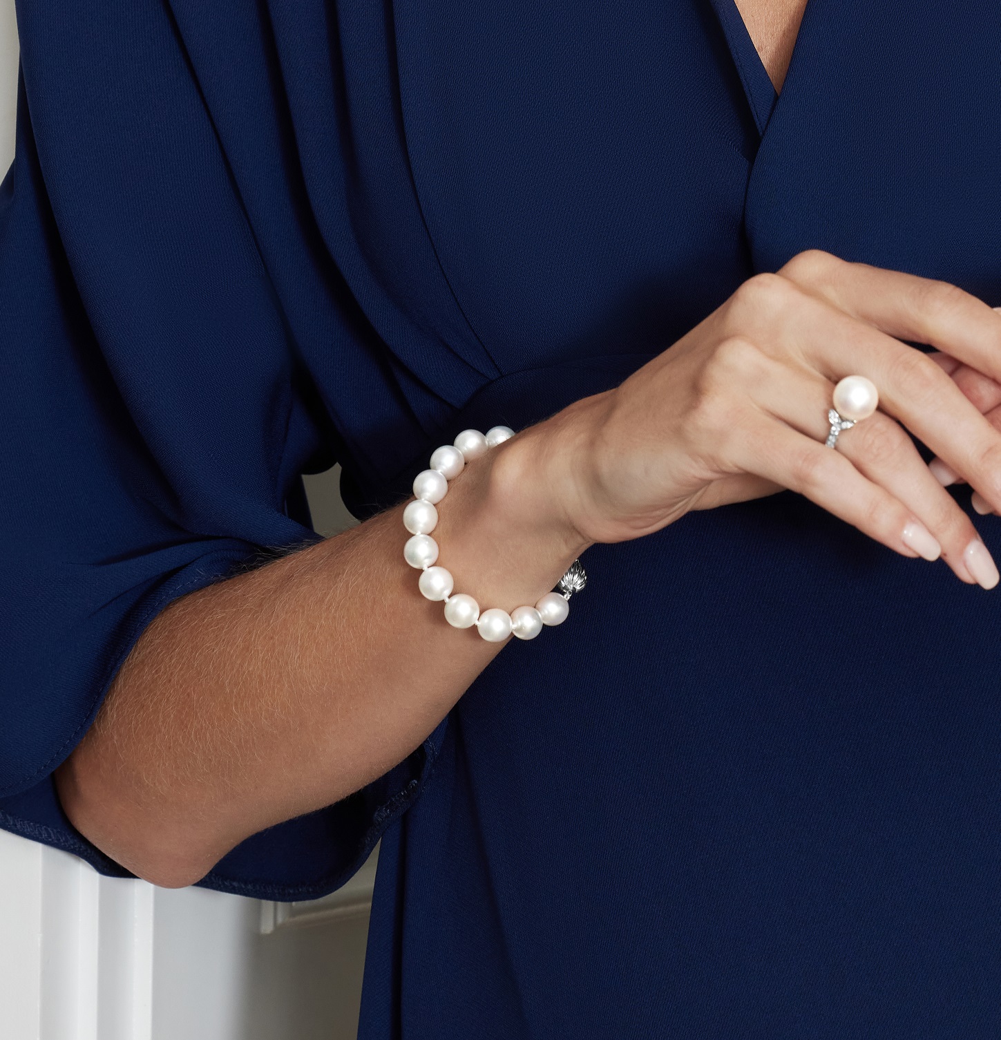 10-11mm White South Sea Pearl Bracelet - AAAA Quality