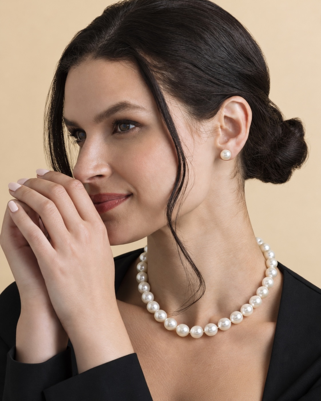 11.5-12.5mm White Freshwater Pearl Necklace - AAA Quality - Model Image