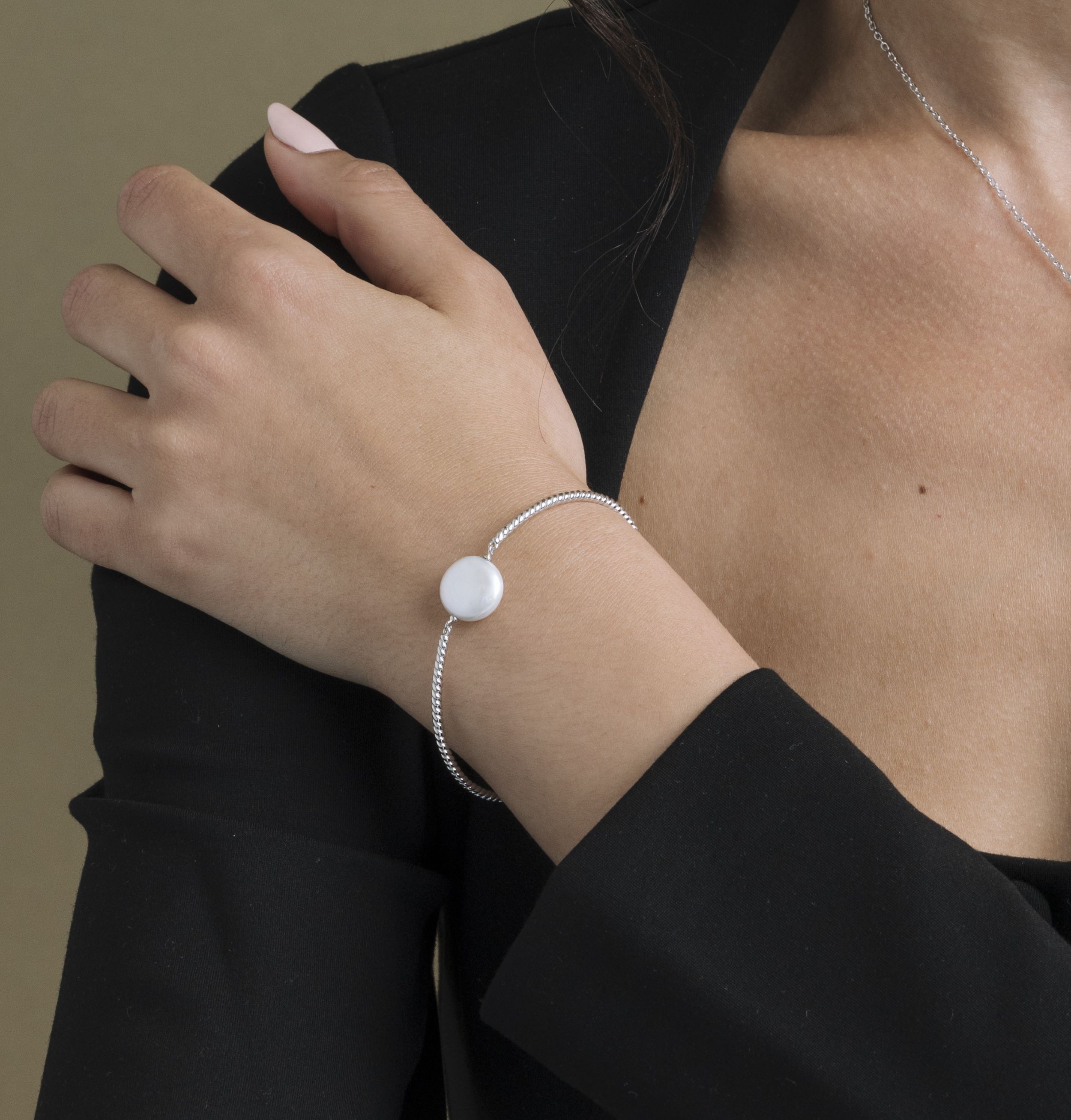 White Freshwater Baroque Pearl June Bracelet