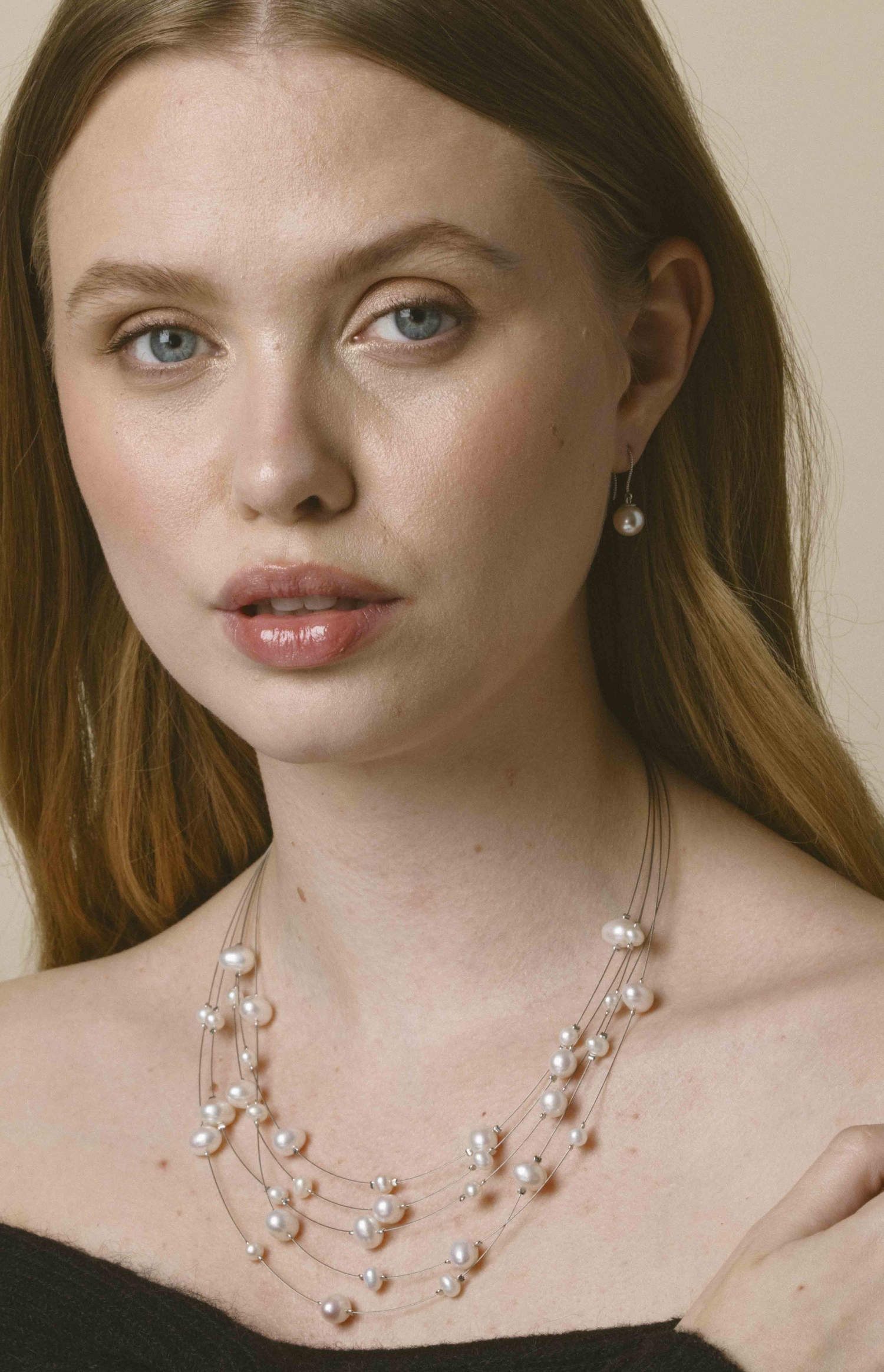 14K Gold Freshwater Pearl Cindy Earrings