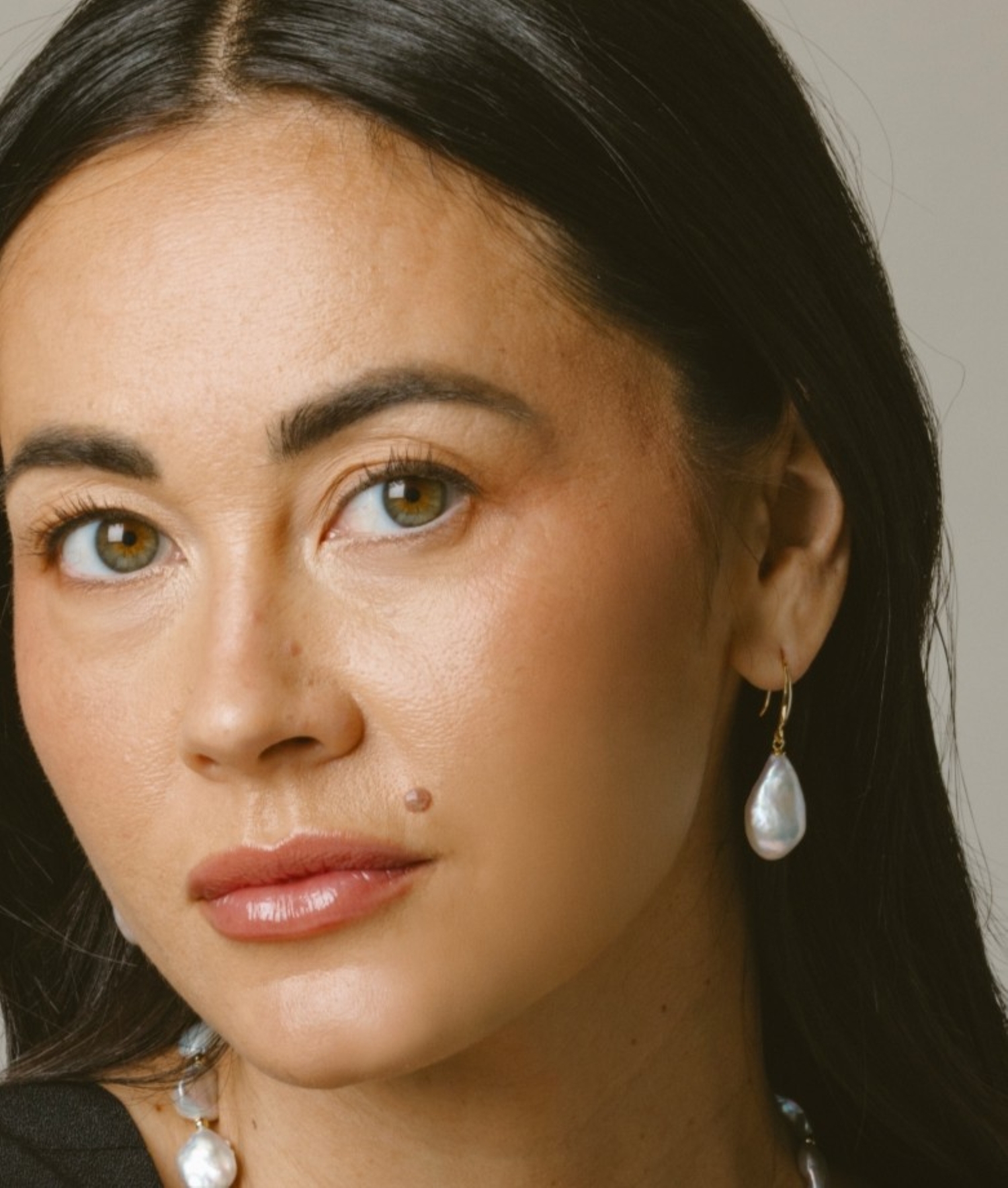 12mm White Freshwater Baroque Pearl Savanah Earrings - Model Image